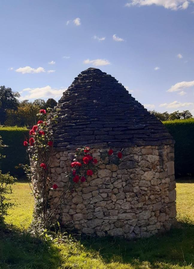 Gites Le Clos De Lamie Avec 2 Piscines Privees Fossemagne ภายนอก รูปภาพ